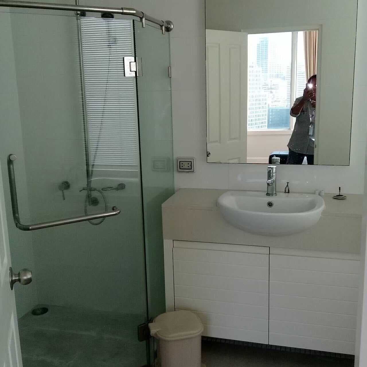 12734 – 332_bathroom.jpg