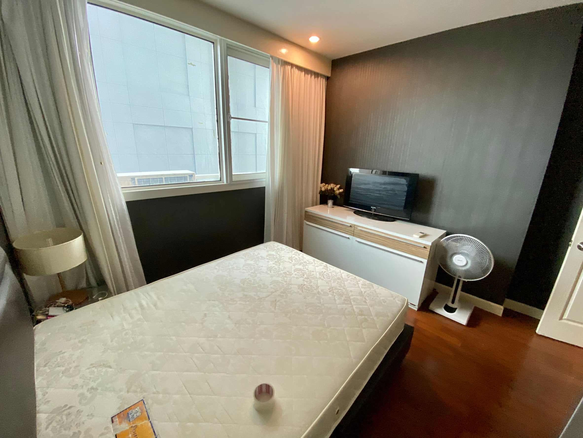 12736 – 224_bedroom.jpg