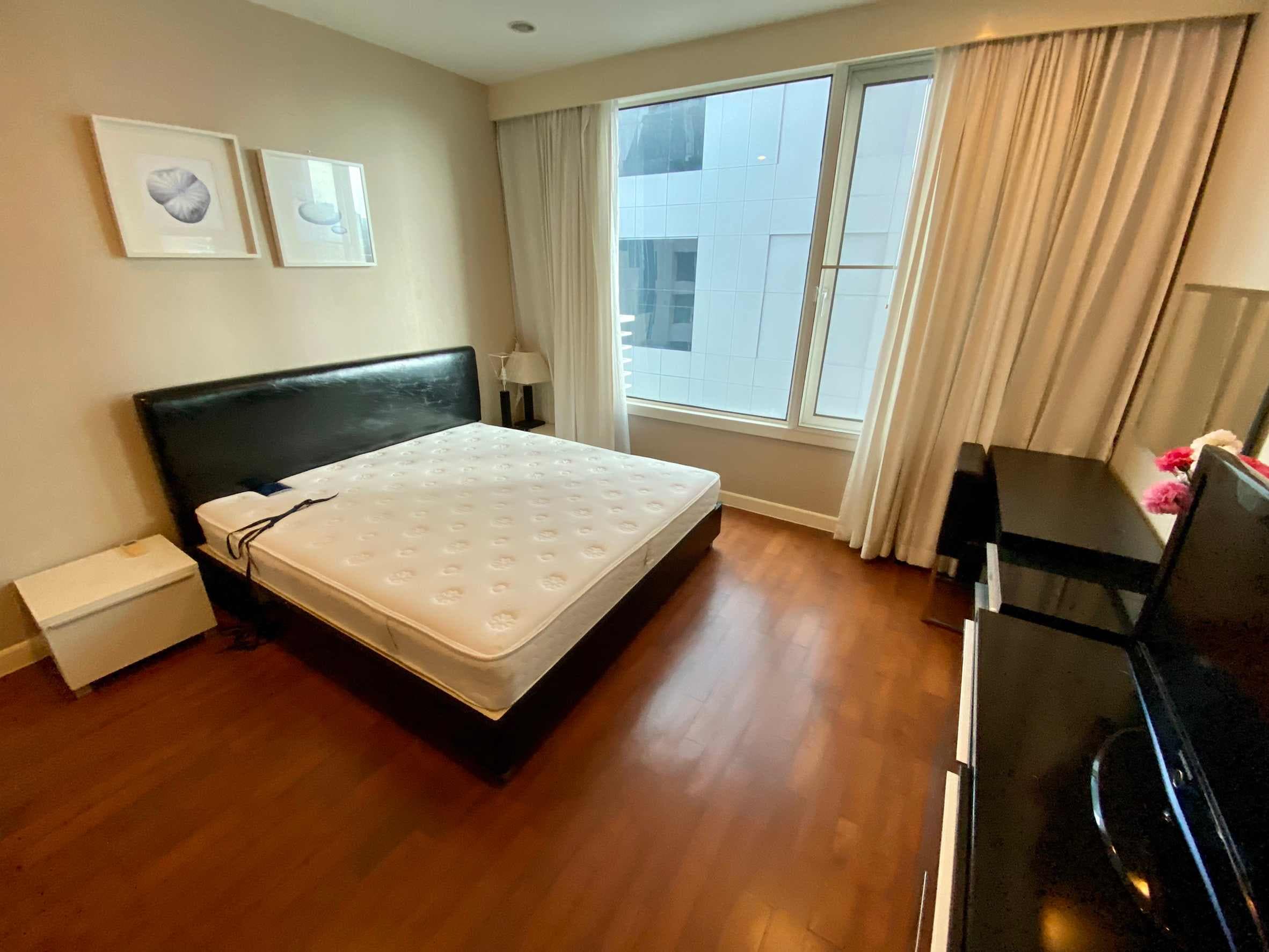 12736 – 225_bedroom.jpg