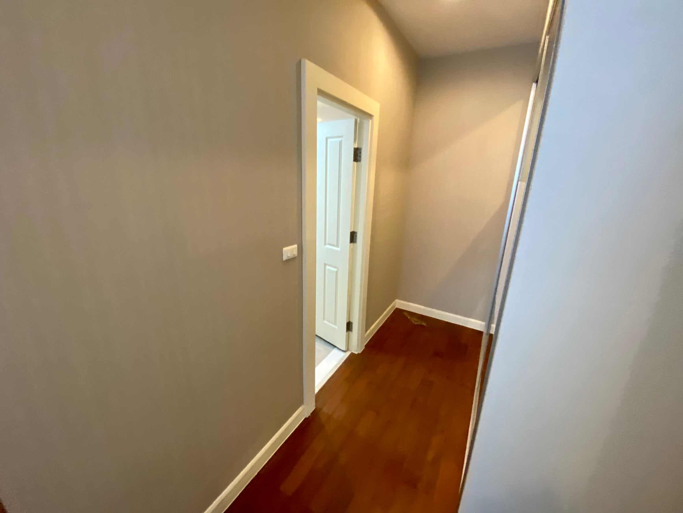 12736 – 721_other.jpg