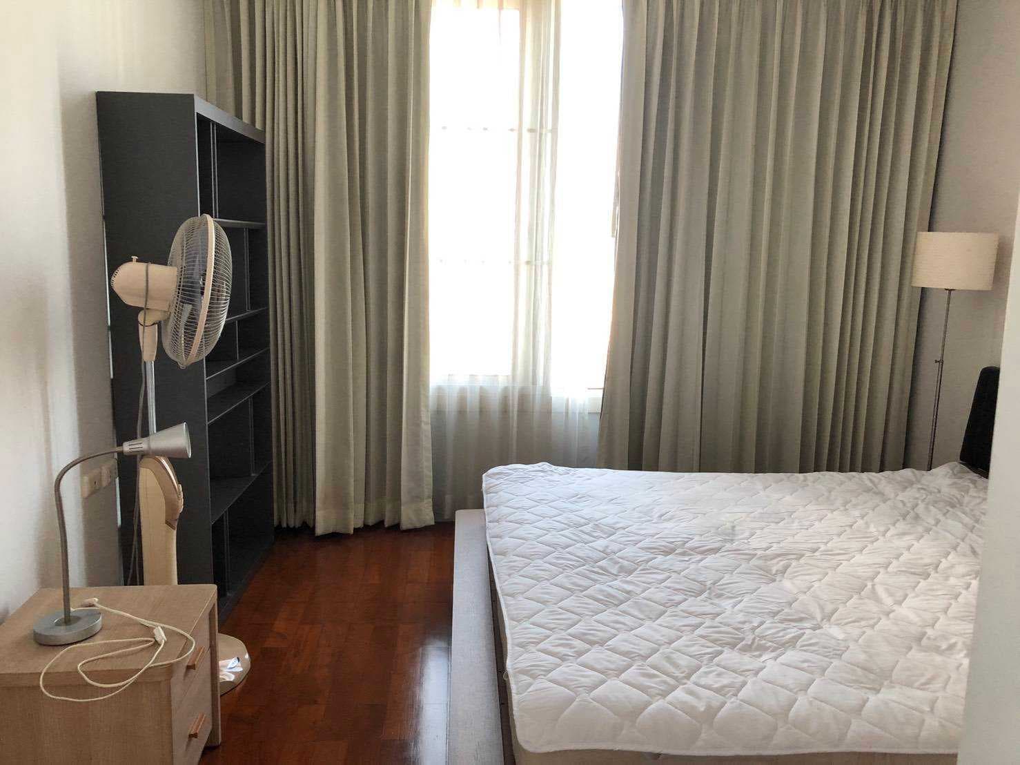 12741 – 226_bedroom.jpg