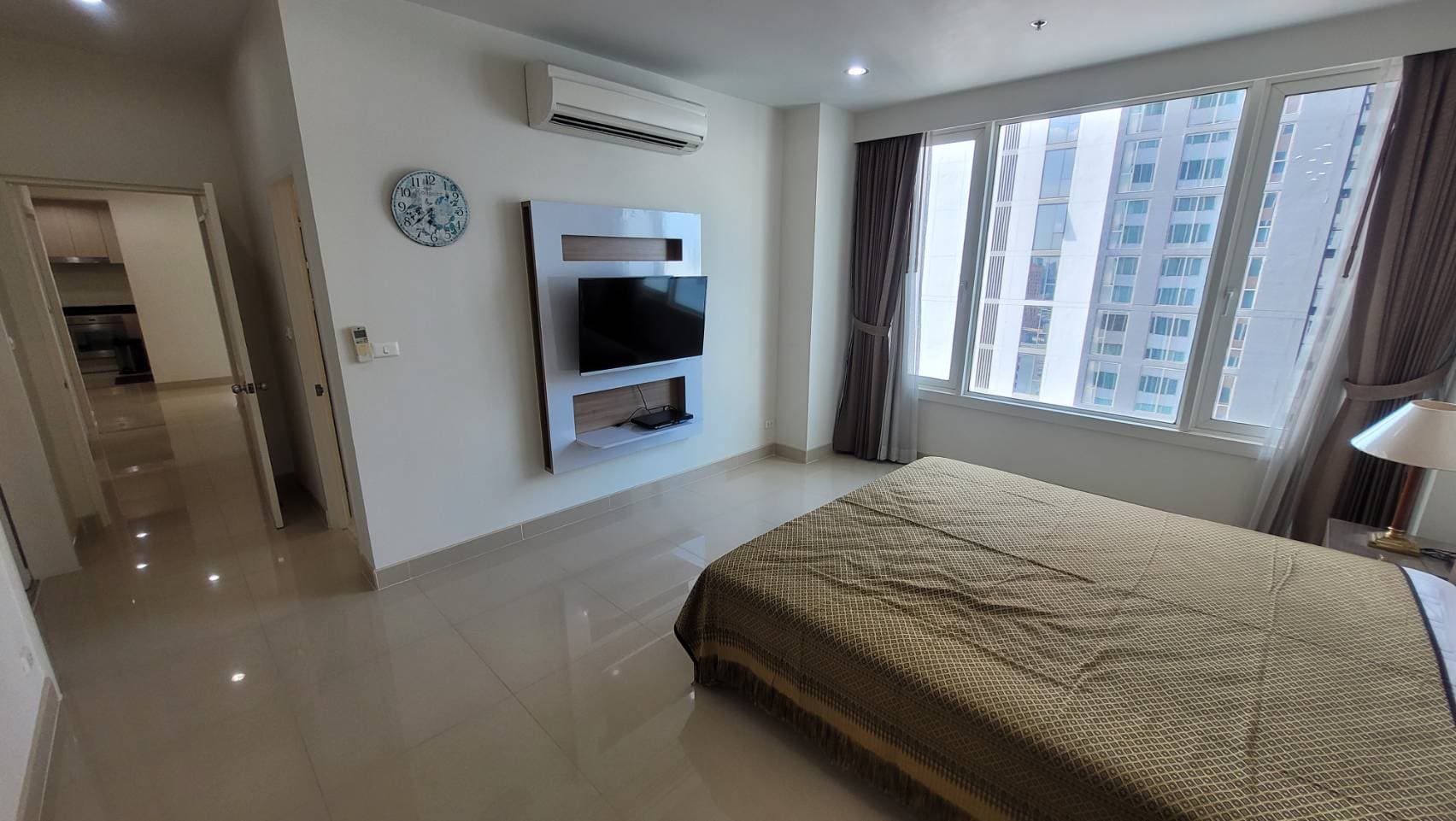 12759 – 237_bedroom.jpg