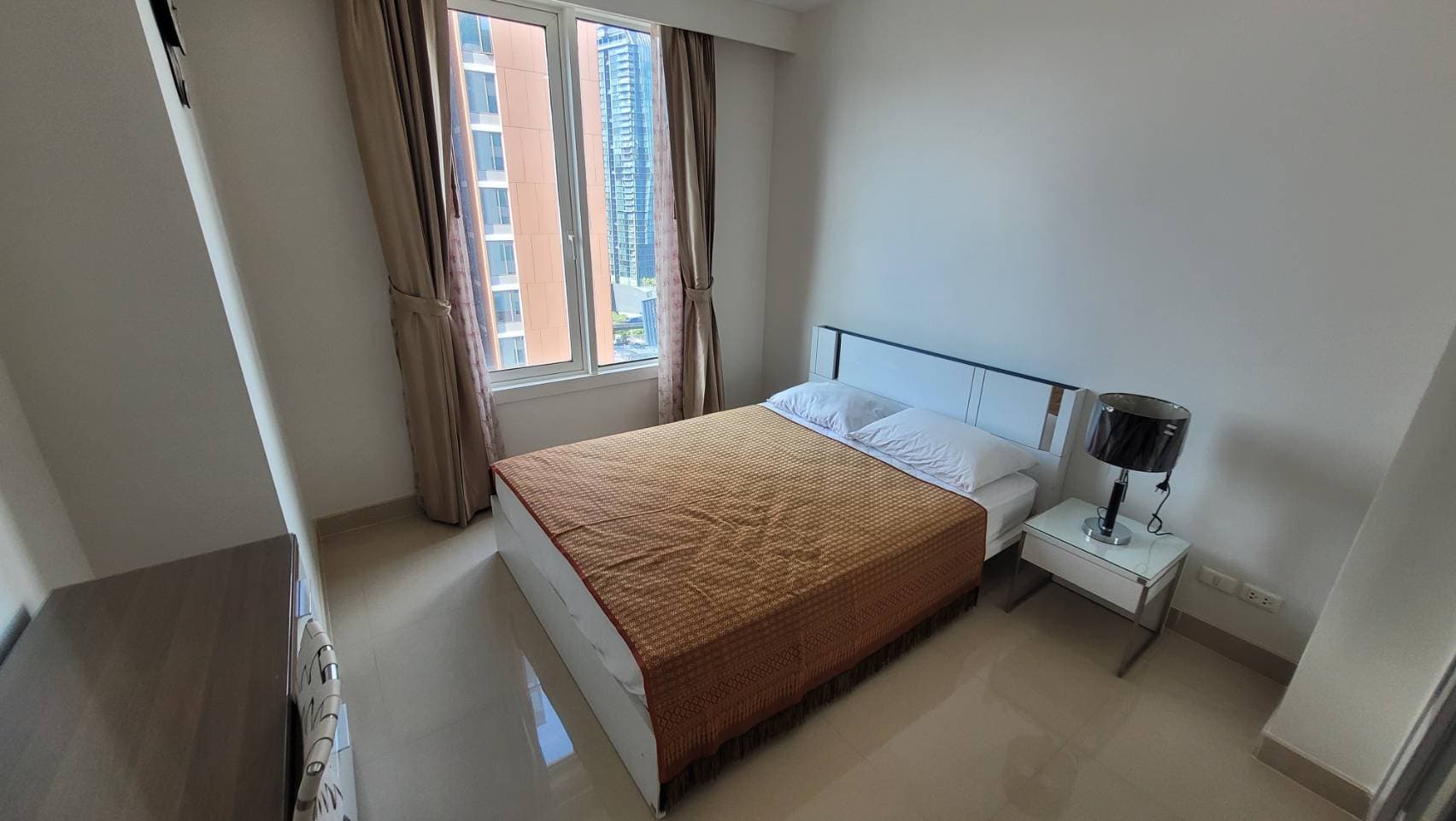 12759 – 250_bedroom.jpg